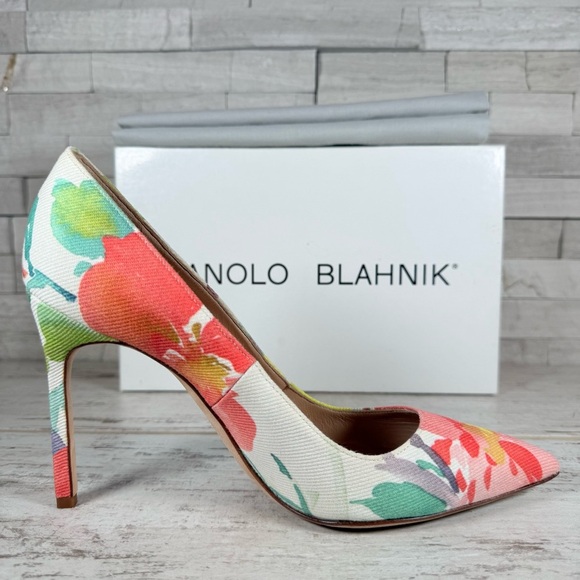 MANOLO BLAHNIK 105 Fabric BB Acuarela Watercolor Floral Print Pumps Size 38.5 - Picture 8 of 16